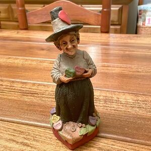 Vintage Tom Clark Gnome “Valentina” Candy Heart Valentine's Collectible Figurine
